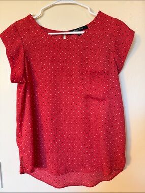 Alice Blue Red Dot Cap-Sleeve Pocket Top